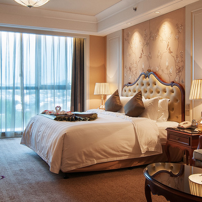 豪华大床房-30m²